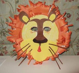 Paper Plate Lion Mask