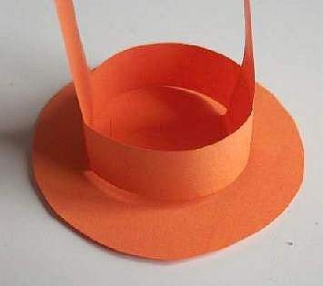 the light holder for a paper lantern