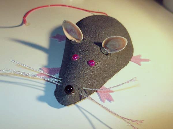 finished pear carton rat